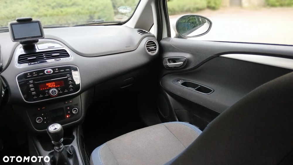 Fiat Punto 2012 - 11