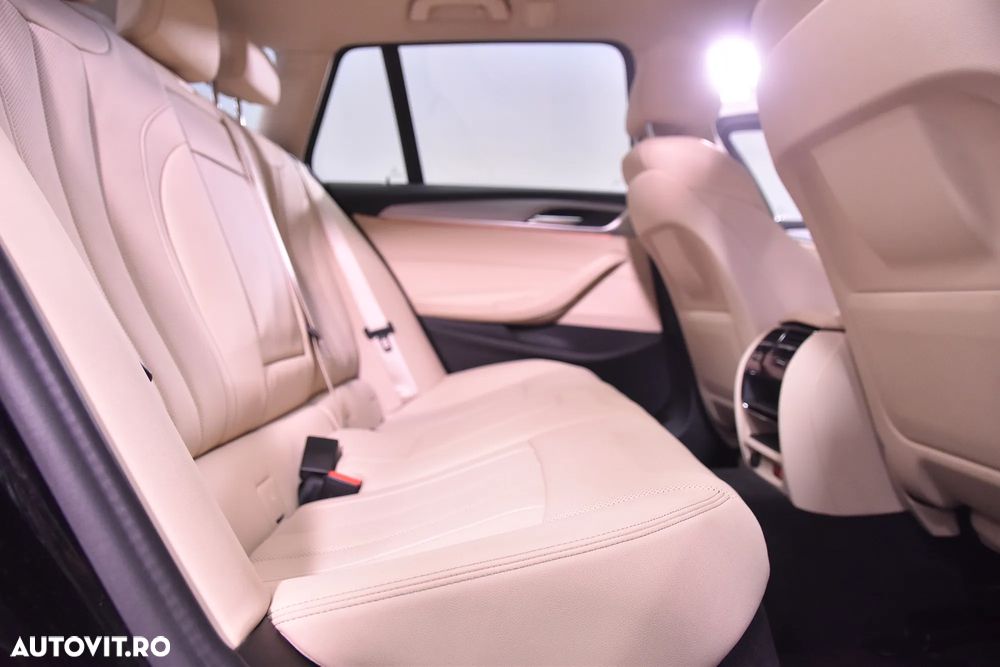 BMW Seria 5 530e xDrive AT PHEV - 12