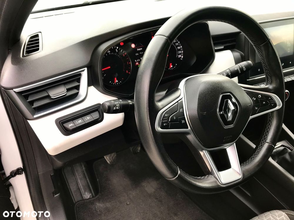 Renault Clio - 19