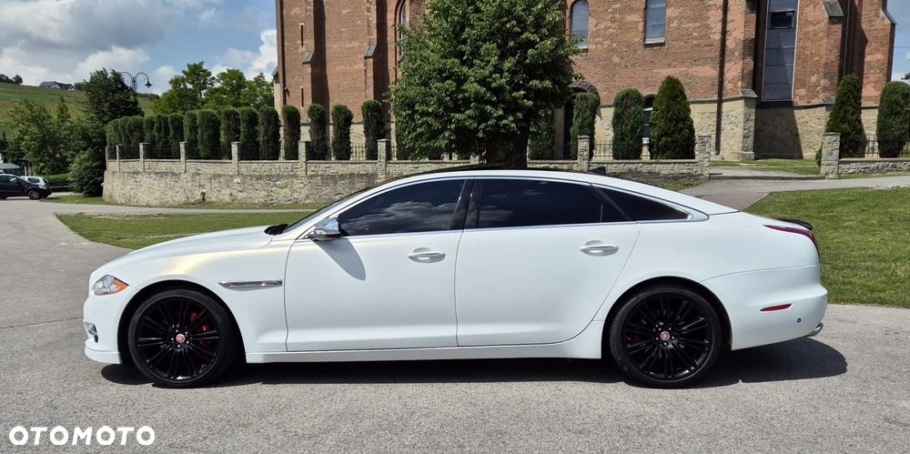 Jaguar XJ 3.0 T AWD LWB Premium Luxury - 8
