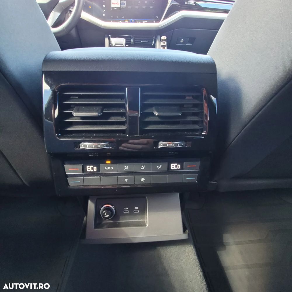 Volkswagen Touareg V6 TDI 4MOTION Style - 14