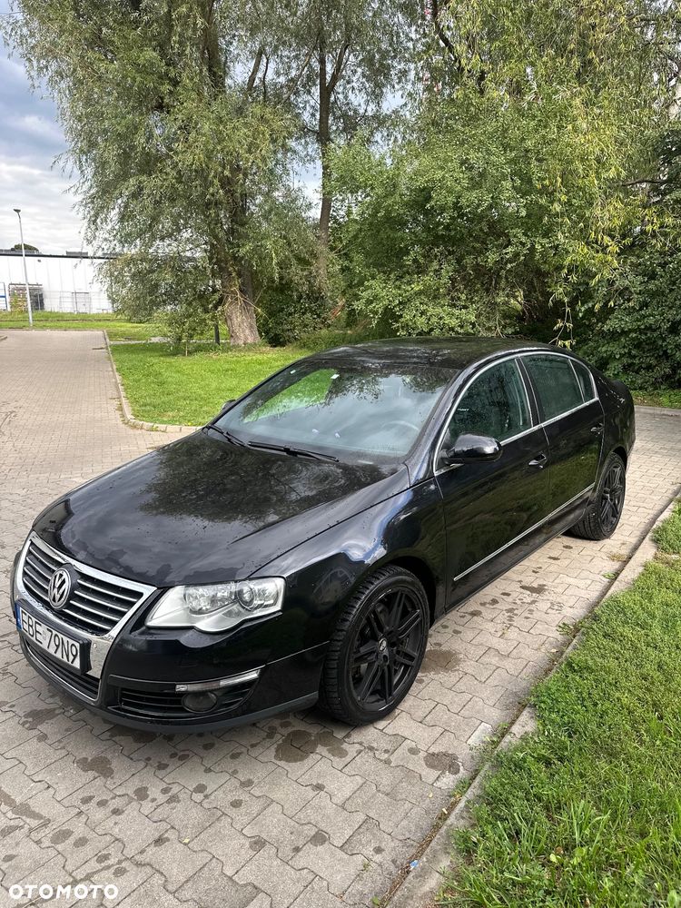 Volkswagen Passat 2.0 TDI Comfortline DSG - 11