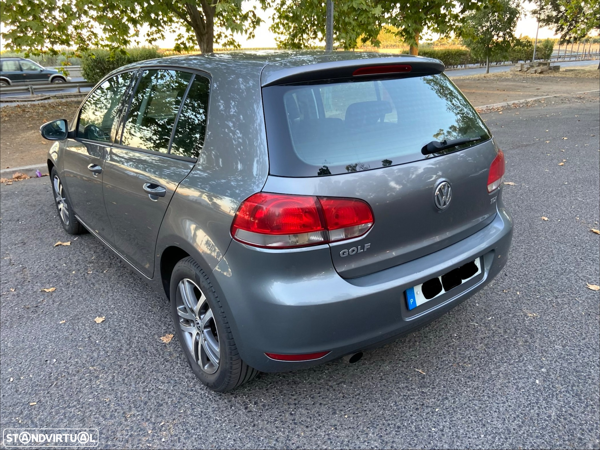 VW Golf 1.6 TDi Best Edition - 15