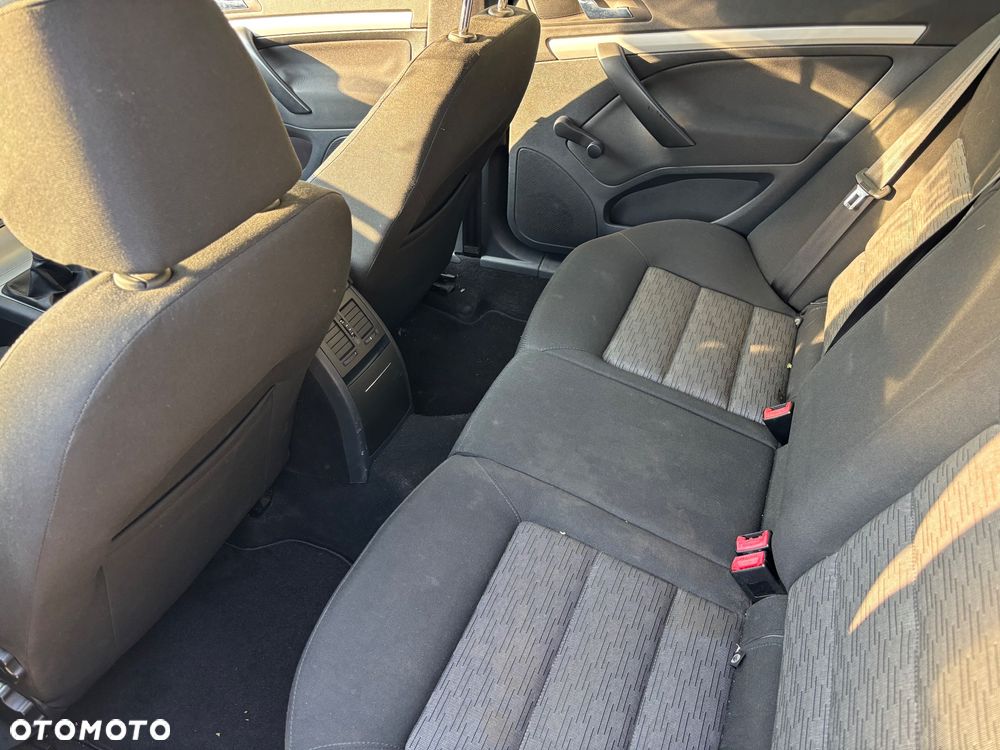 Skoda Octavia 1.6 IMPULS EDITION - 6