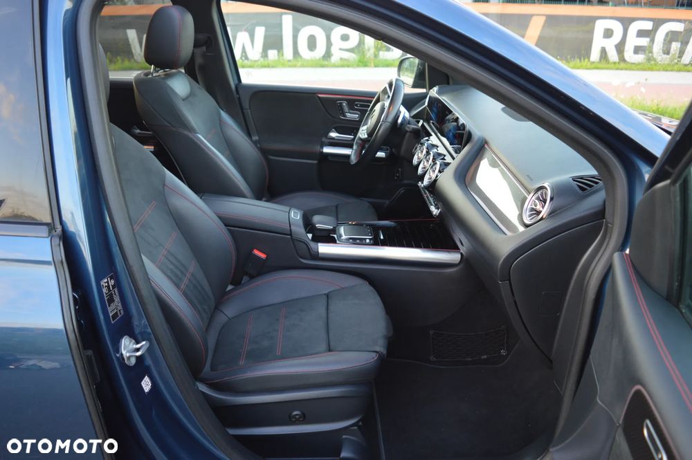 Mercedes-Benz Klasa B 180 AMG Line 7G-DCT - 37