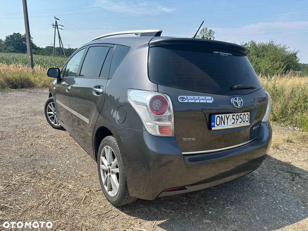 Toyota Verso 1.6 - 11
