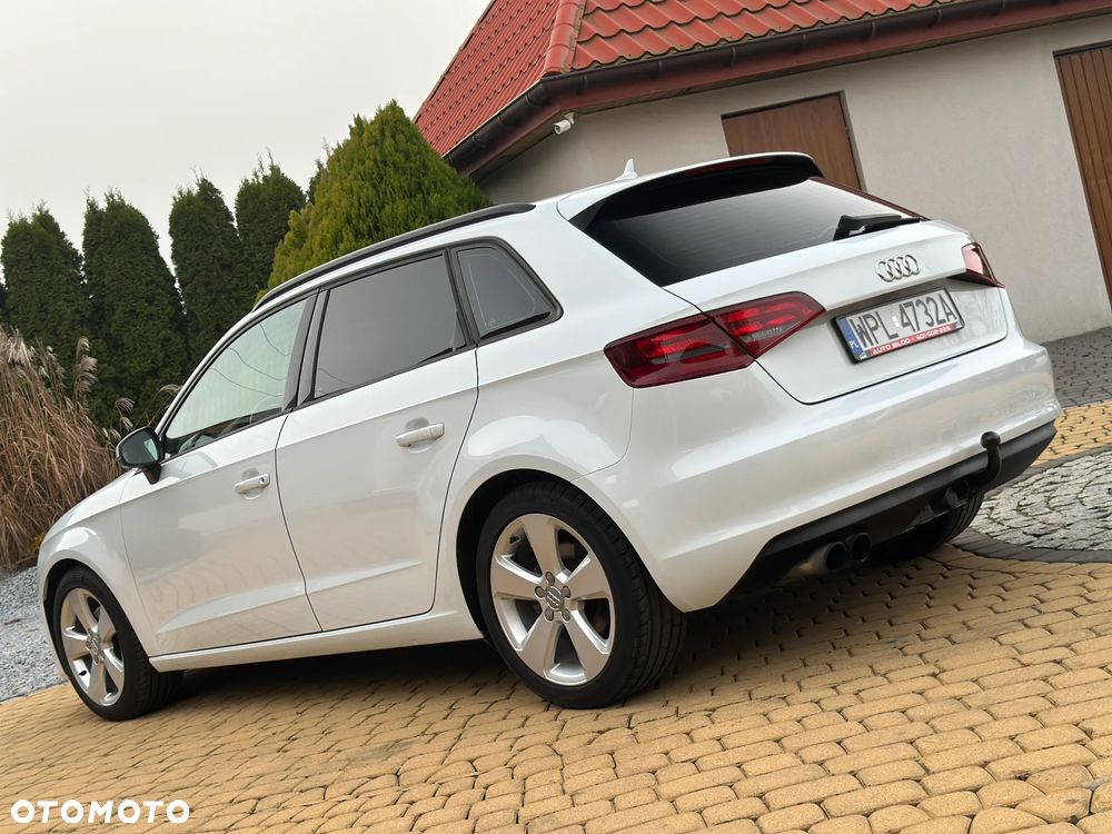 Audi A3 Sportback 1.4 TFSI Ambiente - 34