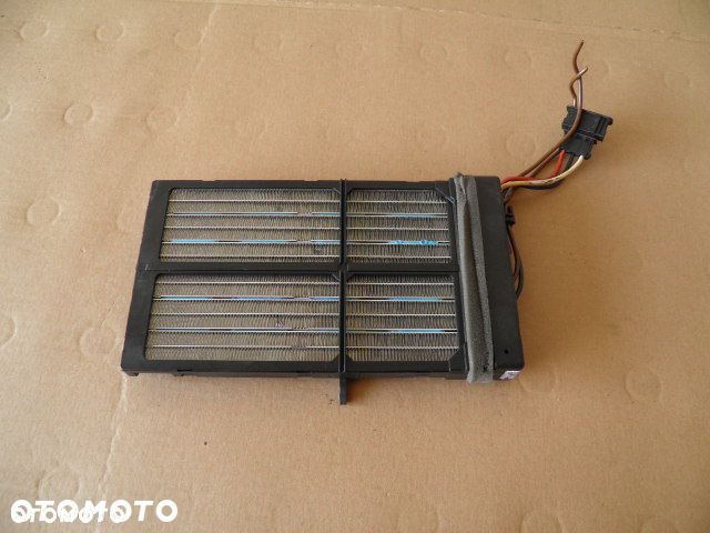 NAGRZEWNICA ELEKTRYCZNA AUDI A4 B8 A5 8K0819011