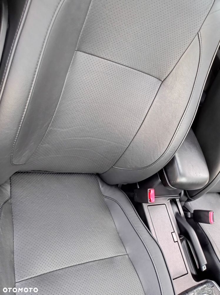 UWAGA ! AUTO W CAŁOŚCI 2010 SUZUKI GRAND VITARA BENZYNA MOZLIWE TANIE NOWE KPG 3PLN BLOKADY 163PS AUTOMAT ! MALE KM 120TKM NAPED 4x4 I WLASCICIEL PL - 8