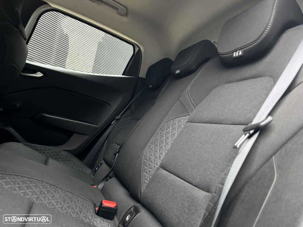Renault Clio 1.0 TCe Techno Bi-Fuel - 9