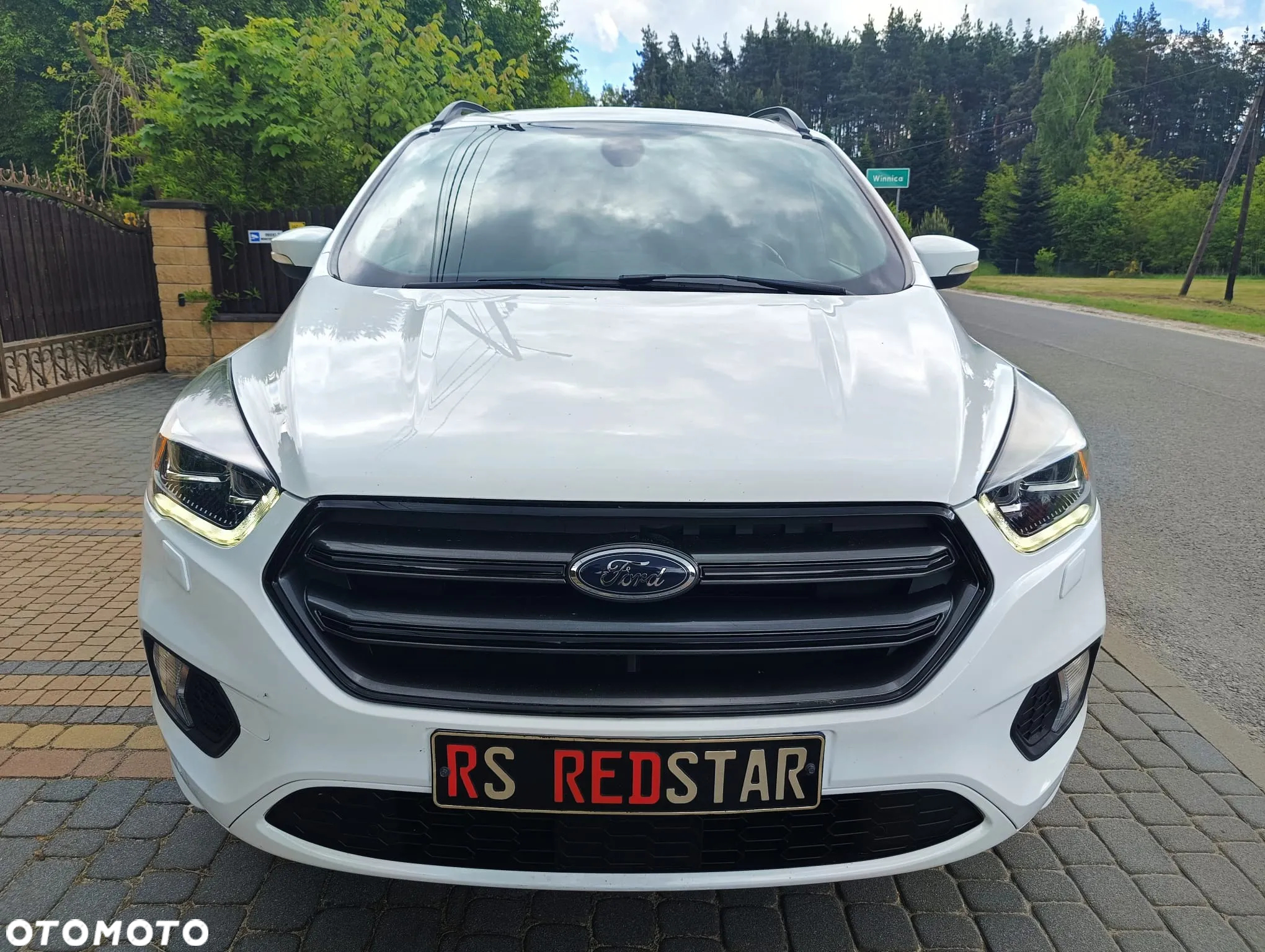 Ford Kuga 2.0 TDCi 2x4 Titanium - 30