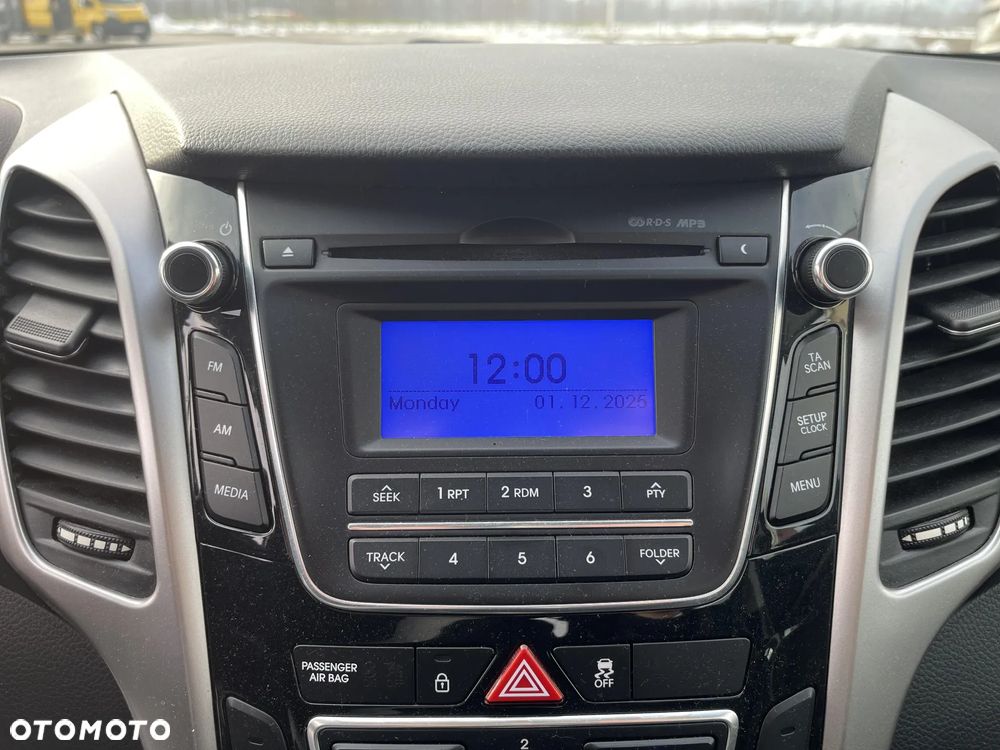 Hyundai i30 1.4 Comfort - 19