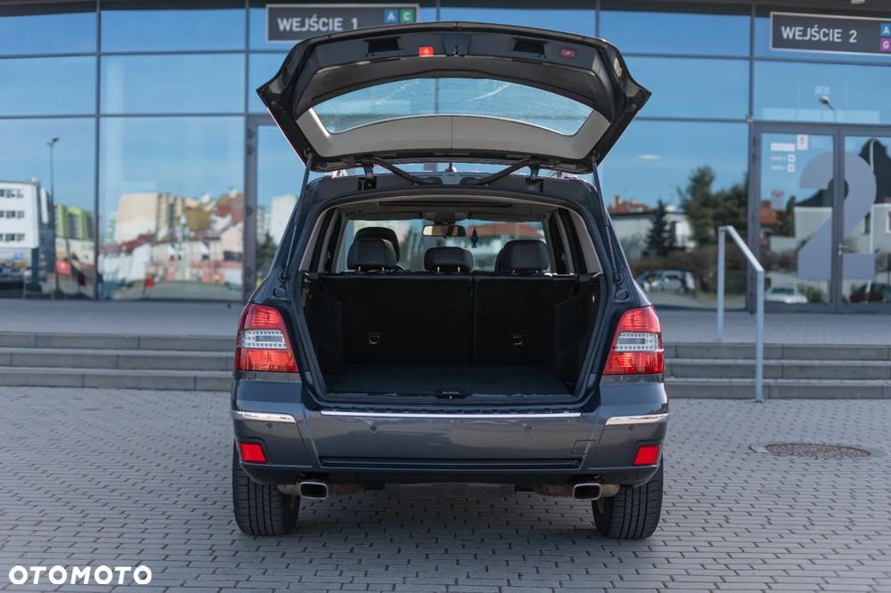 Mercedes-Benz GLK - 4