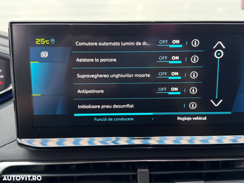 Peugeot 3008 PHEV 225 EAT8 GT - 27