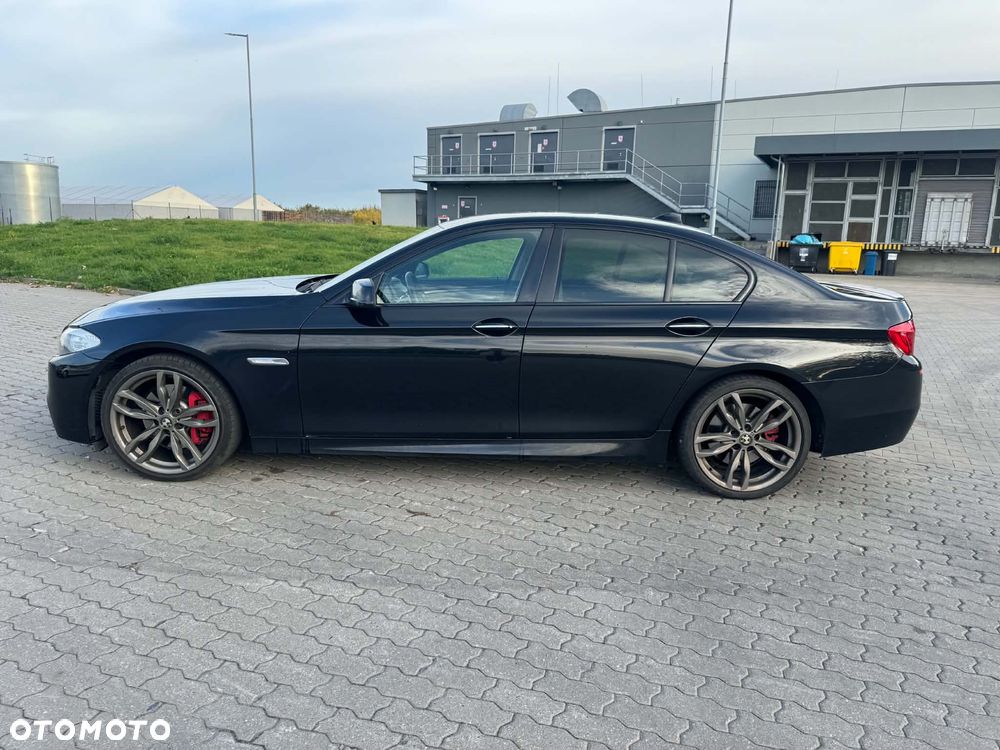 BMW Seria 5 530d xDrive - 2