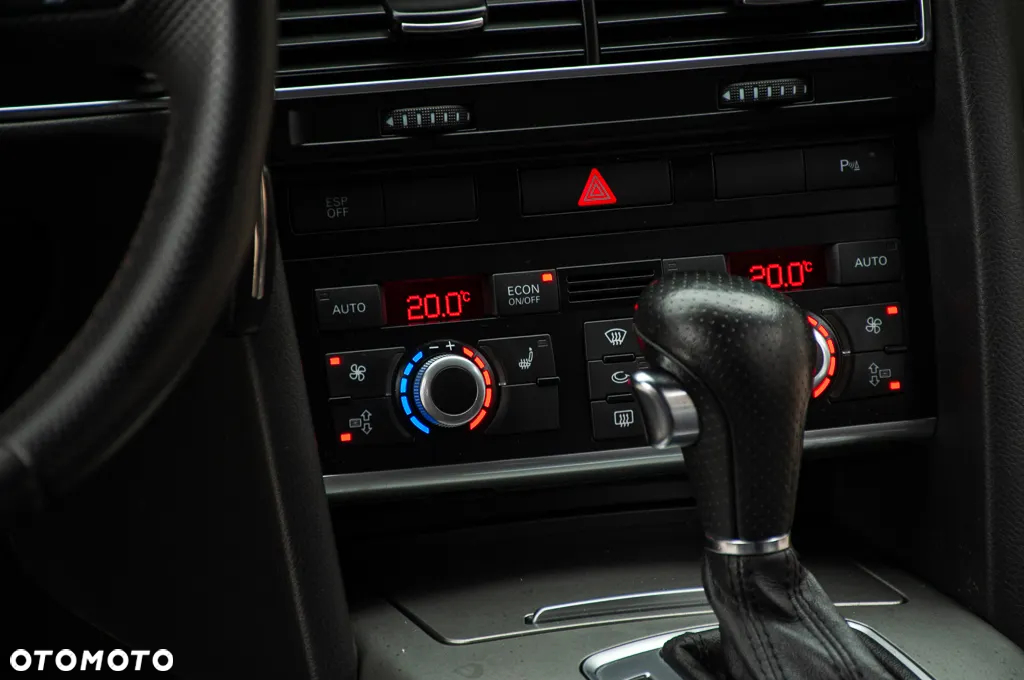 Audi A6 Avant 3.0 TDI Quattro Tiptronic - 33