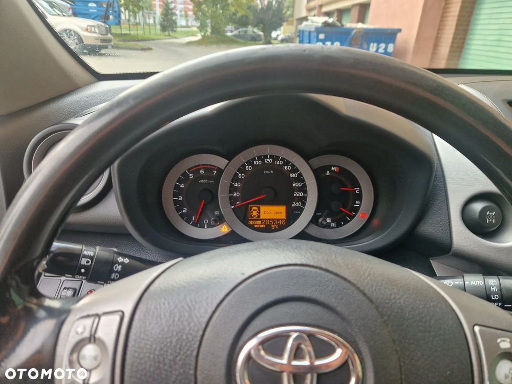 Toyota RAV4 2.2 D-4D Sol 180 - 21