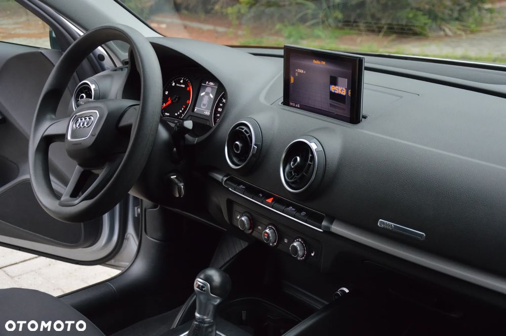 Audi A3 Limousine 2.0 TDI S tronic sport - 16