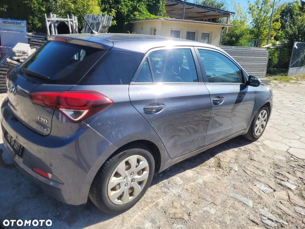 Hyundai i20 blue 1.2 YES Silver - 4