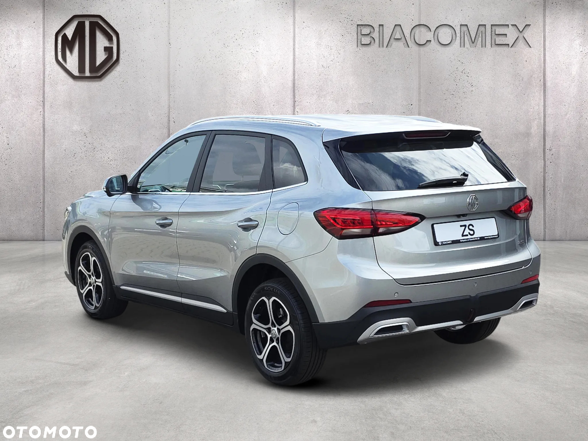 MG ZS - 3