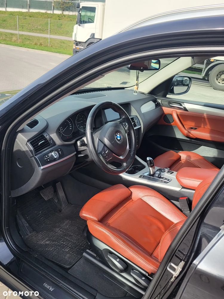 BMW X3 xDrive20d - 13