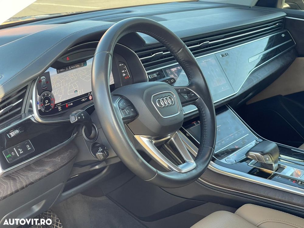 Audi Q8 - 21
