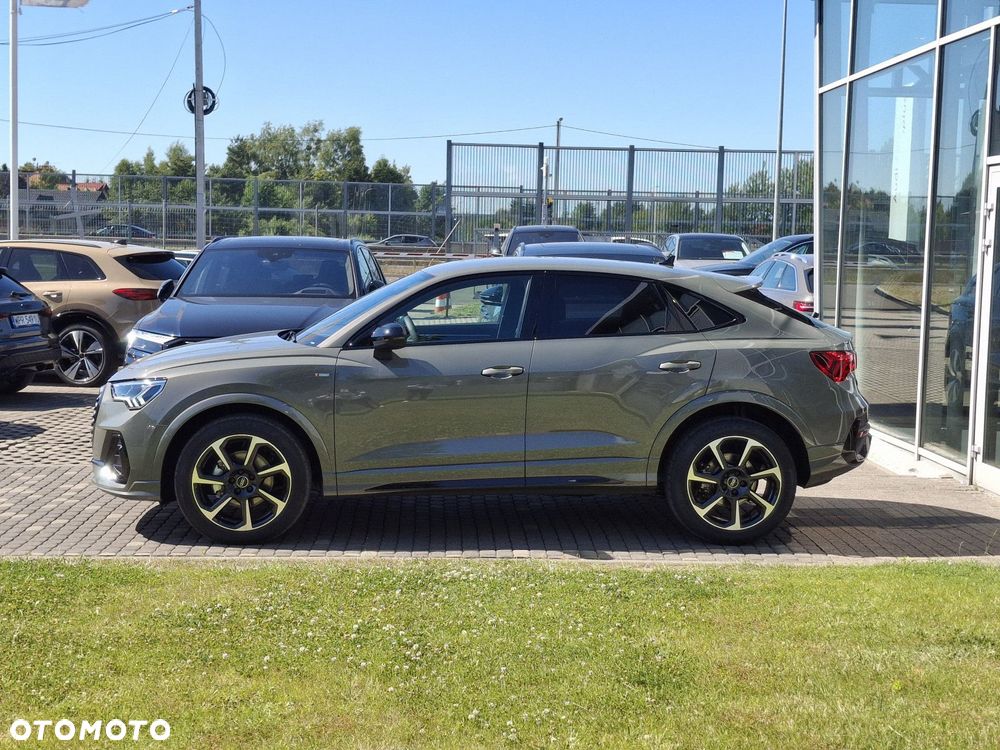 Audi Q3 Sportback - 4