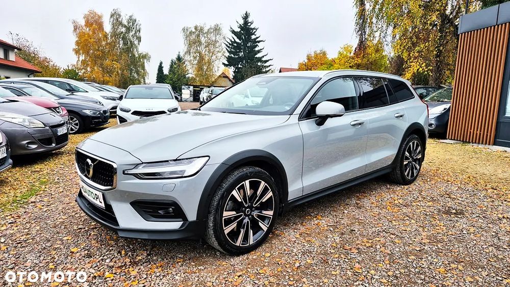 Volvo V60 B5 B AWD Plus Bright - 21