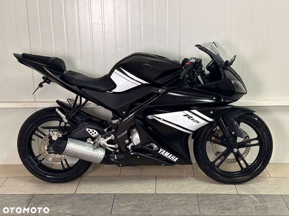 Yamaha YZF - 3