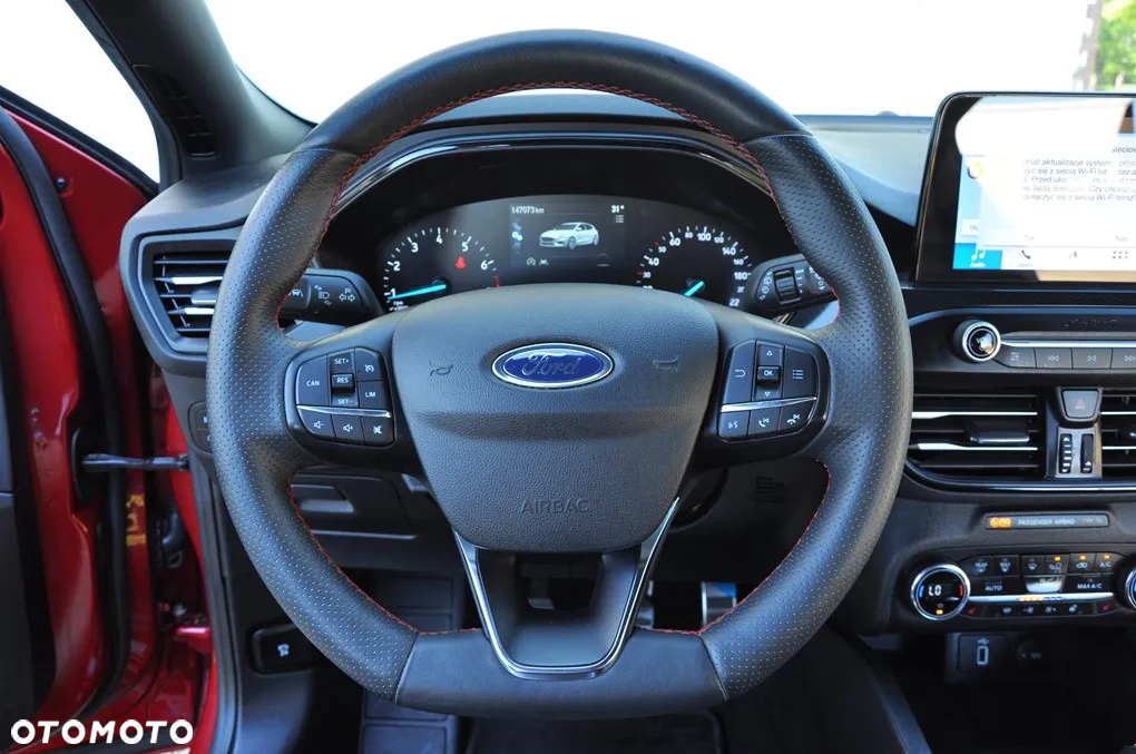 Ford Focus Turnier 1.5 EcoBoost Start-Stopp-System ST-LINE - 33