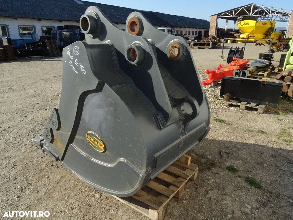 Cupa taluz de 3 metri pt. excavator 40-60 tone - 3