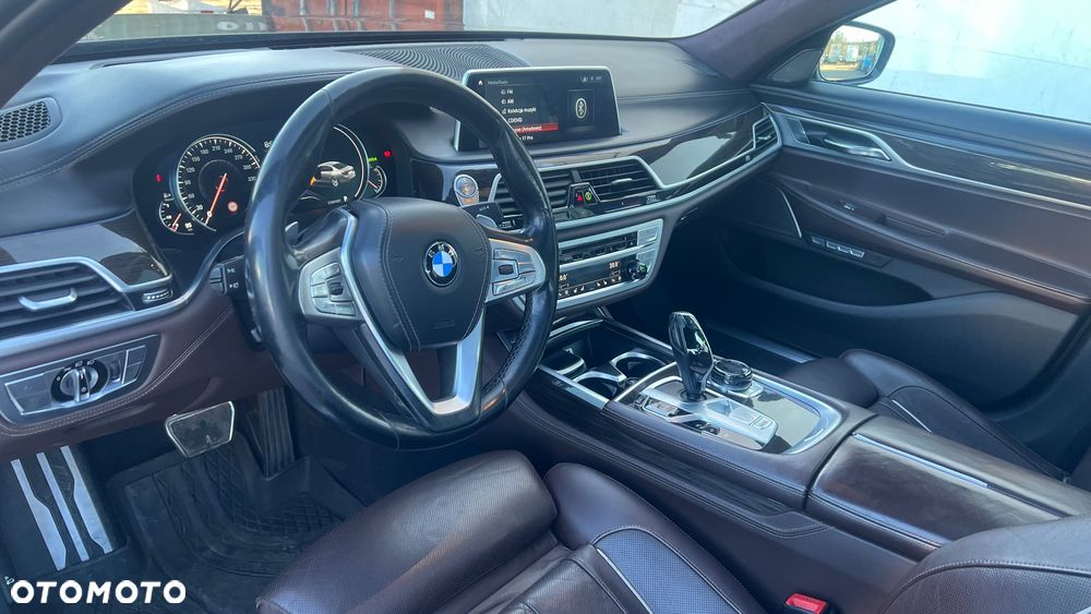 BMW Seria 7 750d xDrive - 20