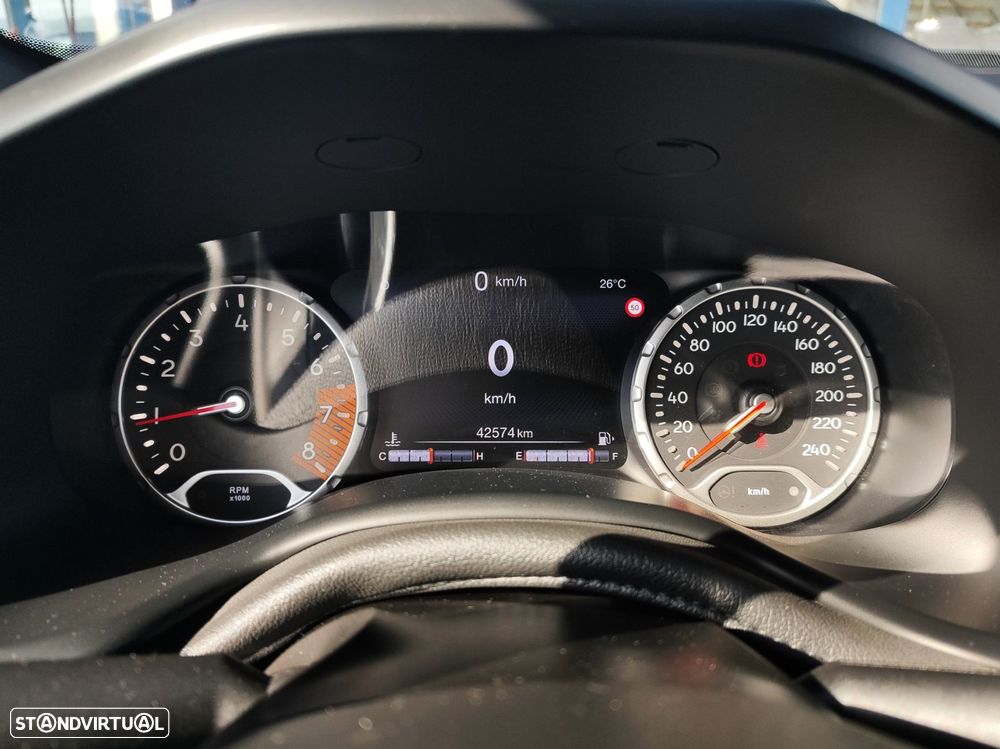 Jeep Renegade 1.0 T Limited - 24