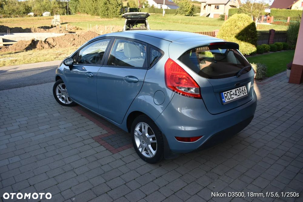 Ford Fiesta 1.25 Ambiente - 4