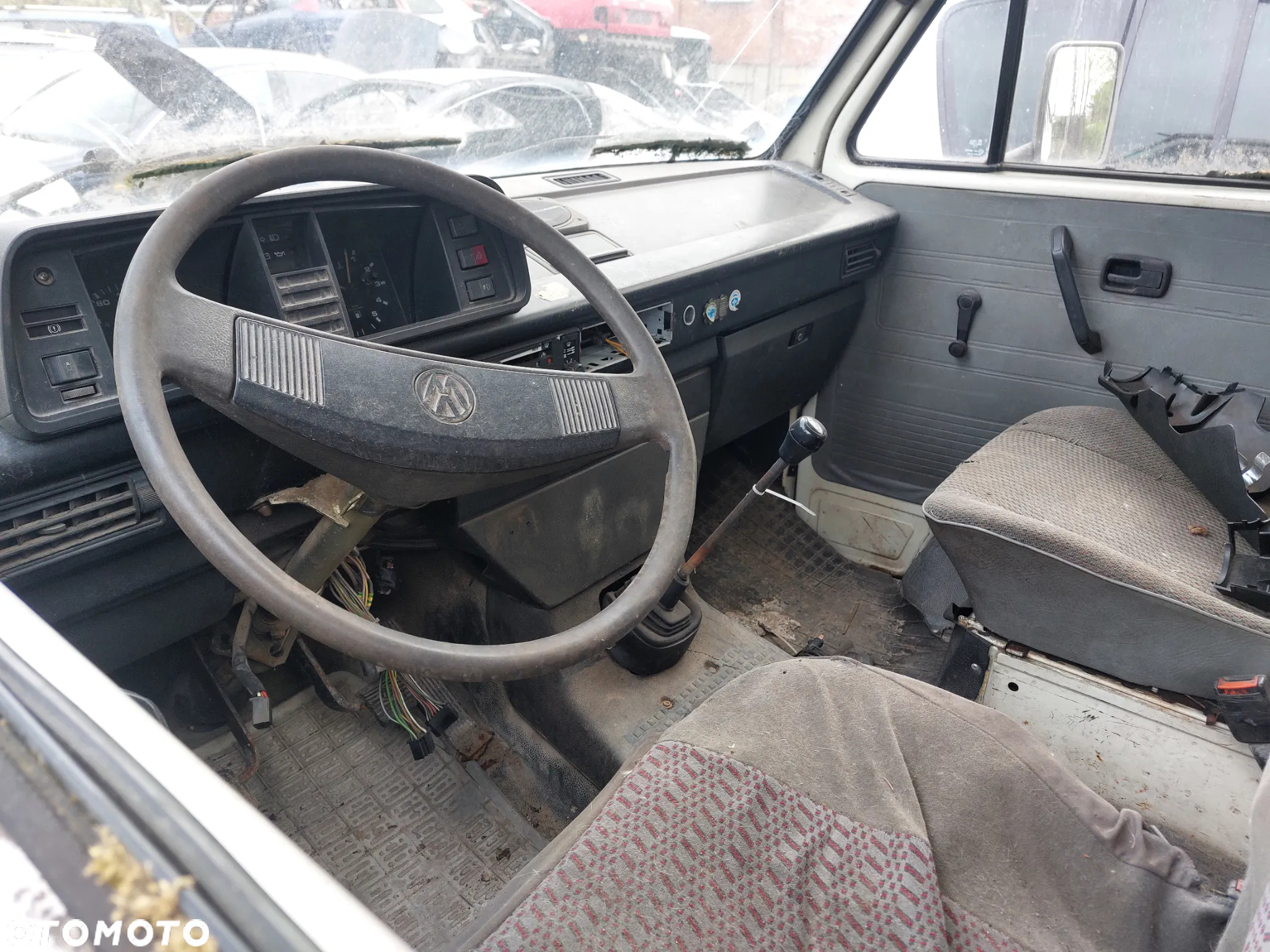 Zderzak VW T3 1,6B 89R. drzwi,klapa,maska,lampy.... - 5