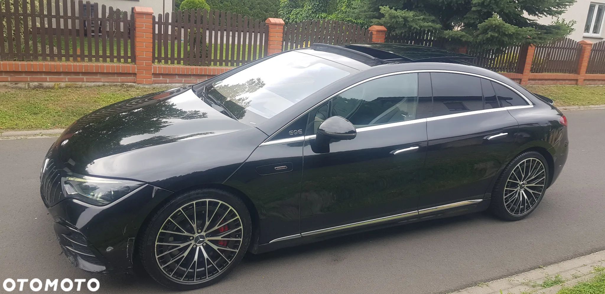 Mercedes-Benz EQE AMG 43 4Matic - 1