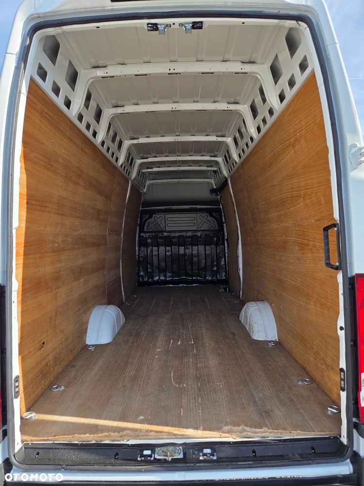 Iveco Daily - 9