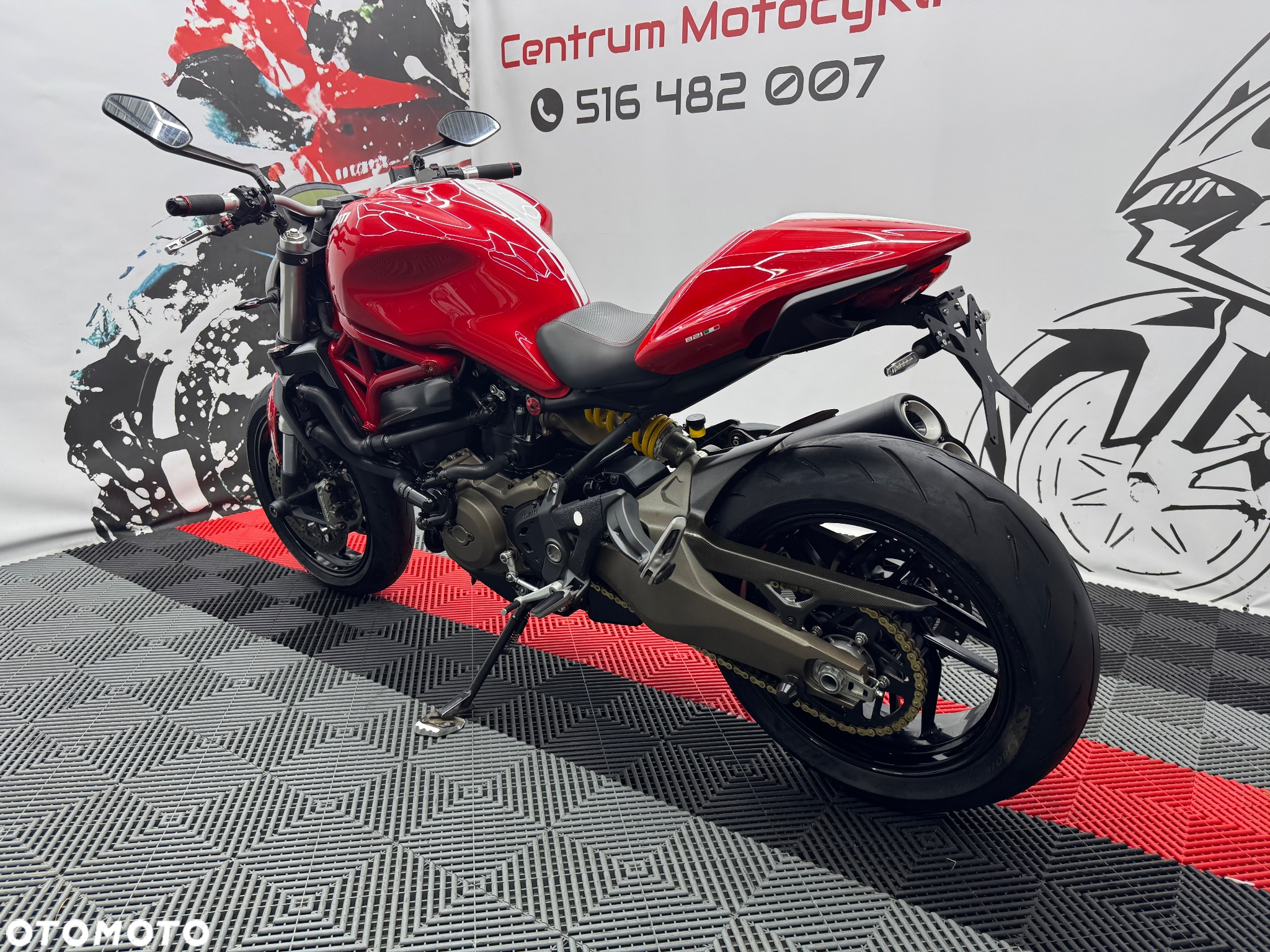 Ducati Monster - 5