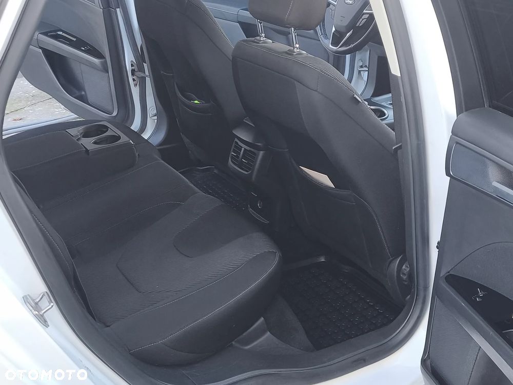 Ford Mondeo 2.0 TDCi ST-Line X PowerShift - 29