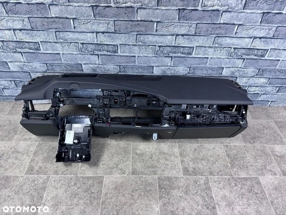 DESKA ROZDZIELCZA KONSOLA ORYGINAŁ BMW 5 G60 G61 EUROPA NOWA HEAD UP - 1