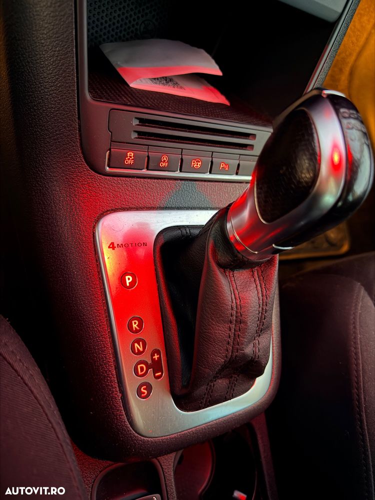 Volkswagen Tiguan 2.0 TDI 4Motion DSG Sport & Style - 9