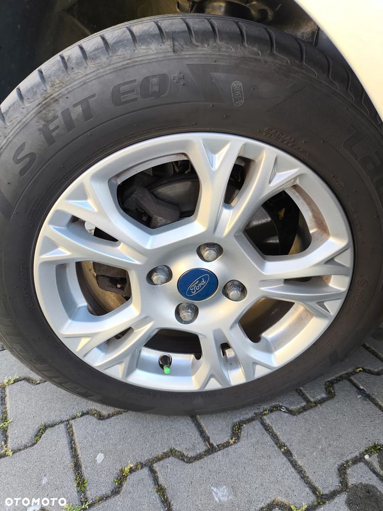 Ford Fiesta 1.25 Silver X - 40