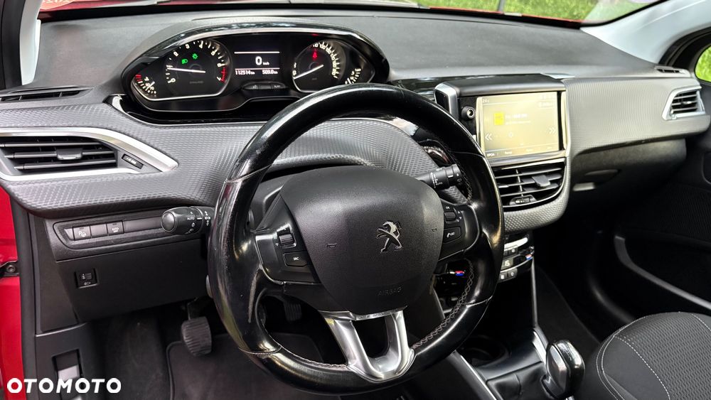 Peugeot 208 PureTech 82 Start & Stop Allure - 19