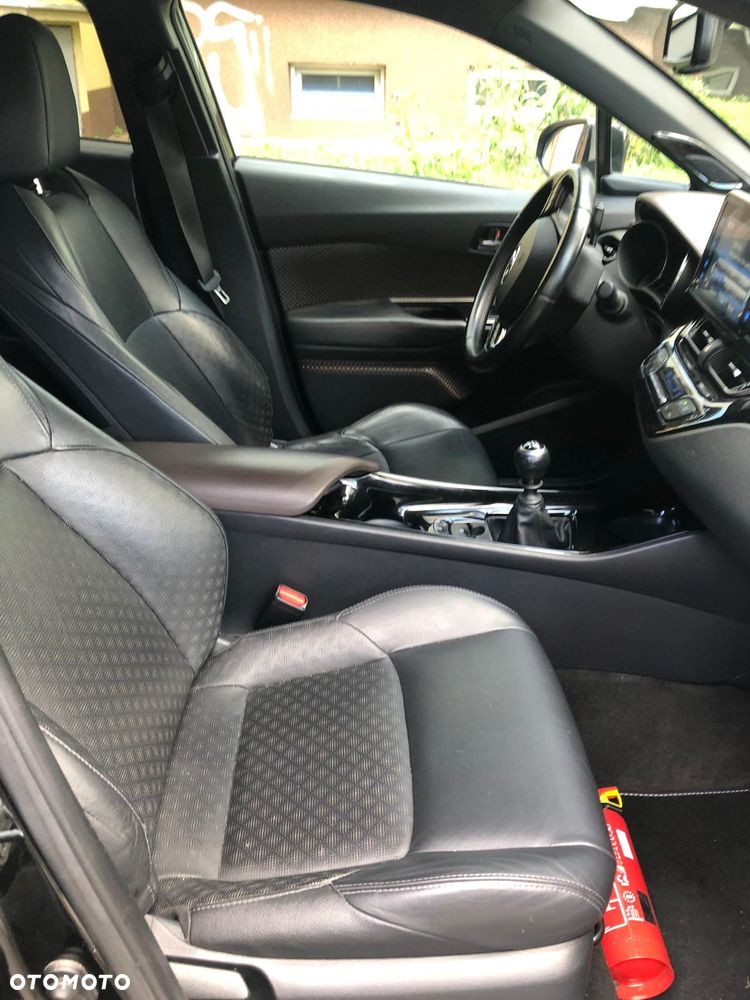 Toyota C-HR 1.2 T Premium - 6