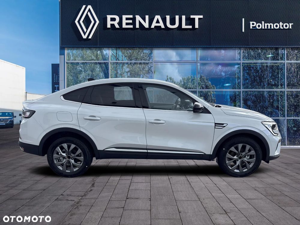 Renault Arkana 1.6 E-TECH Techno MMT - 8