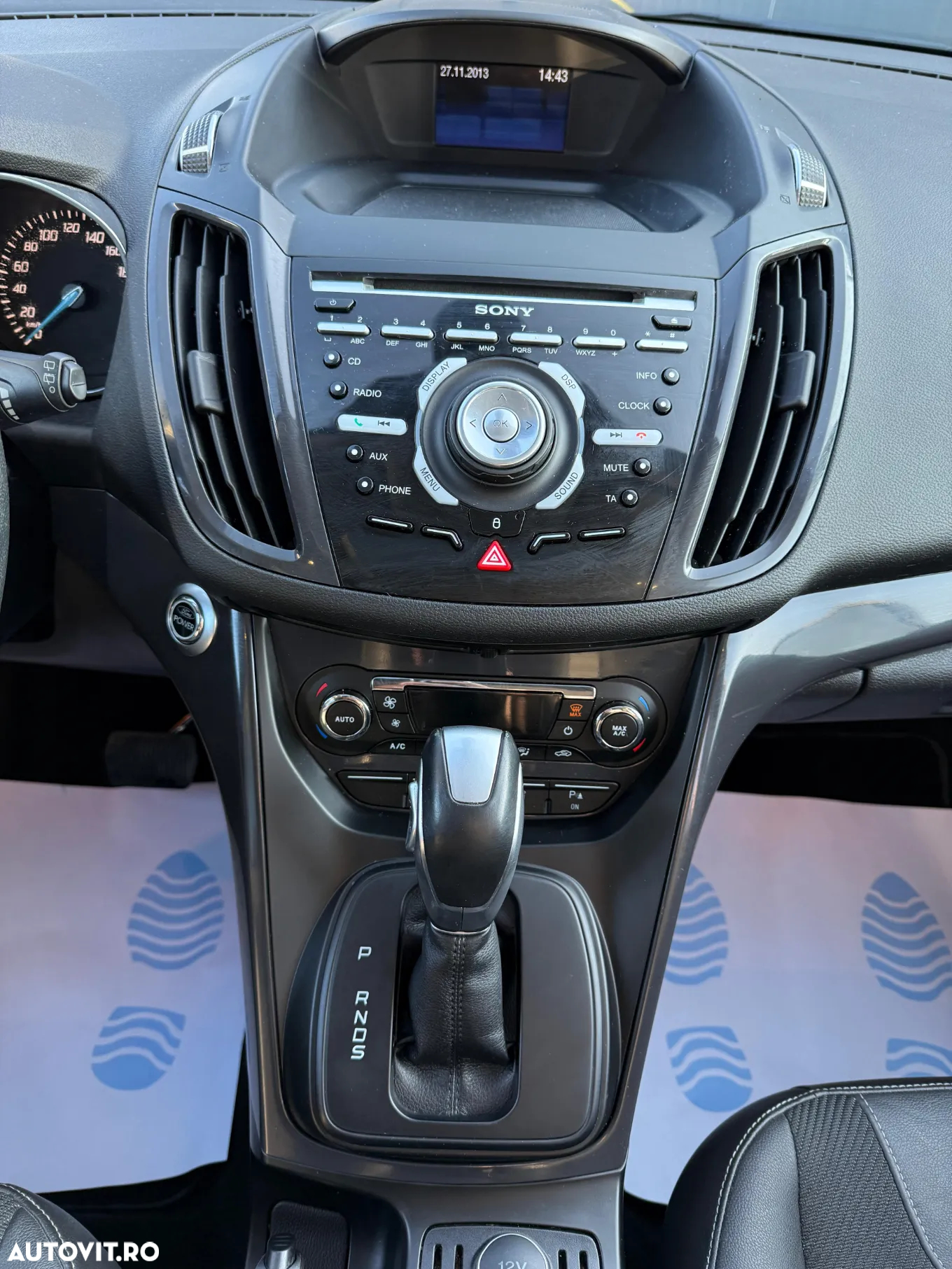 Ford Kuga 2.0 TDCi 4WD Powershift Trend - 12