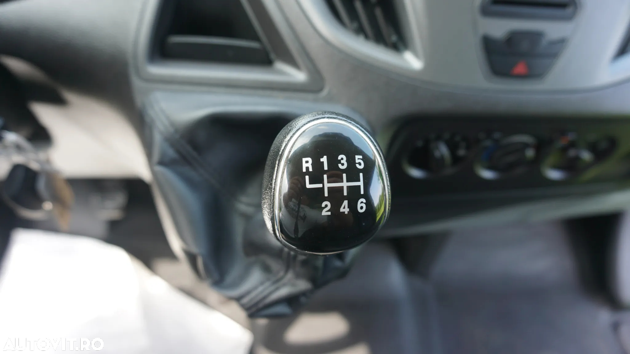 Ford Transit Custom - 22