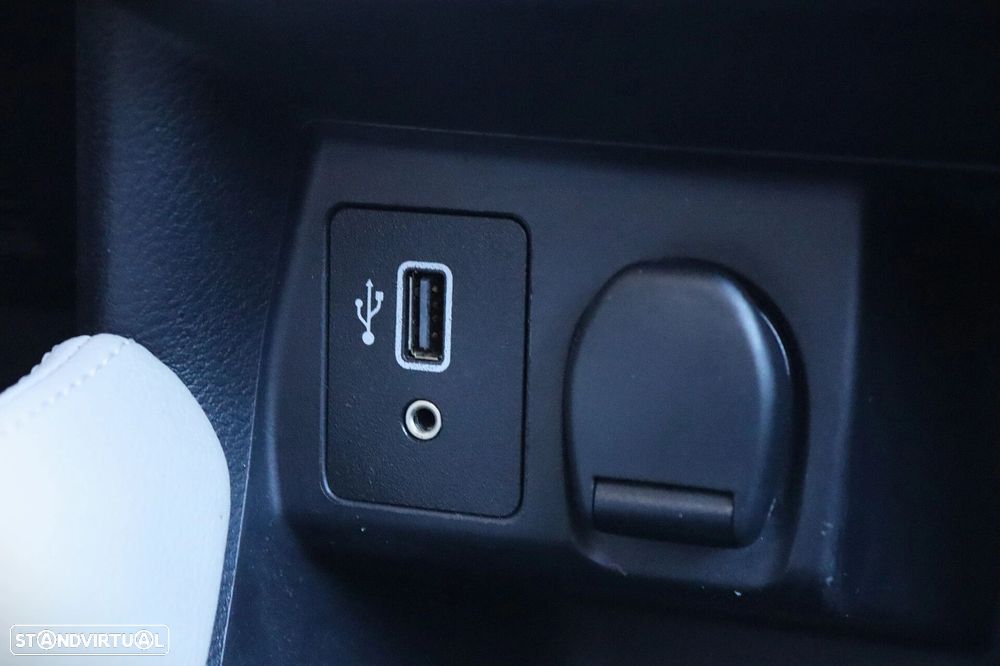 Nissan Micra 1.0 IG-T N-Connecta - 22