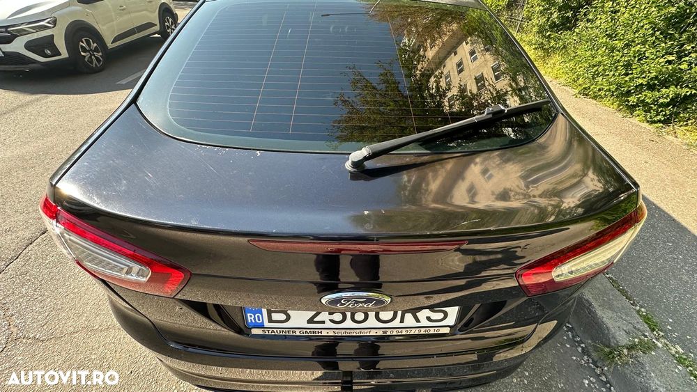 Ford Mondeo 1.6 TDCi Ambiente - 14