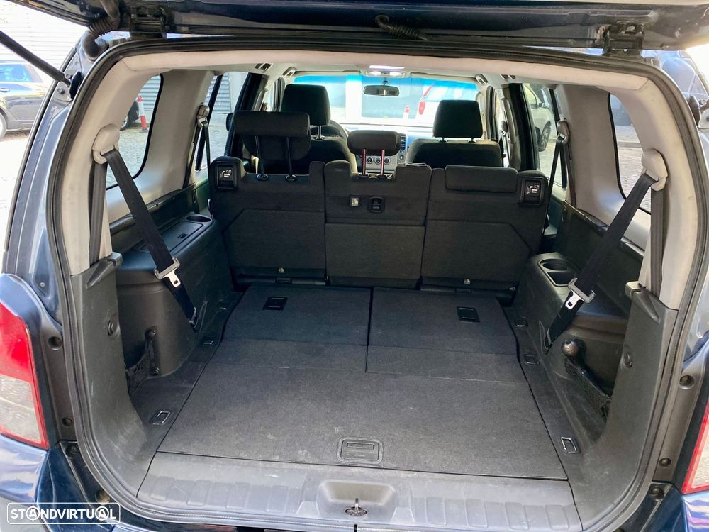Nissan Pathfinder 2.5 dCi SE Comfort - 24